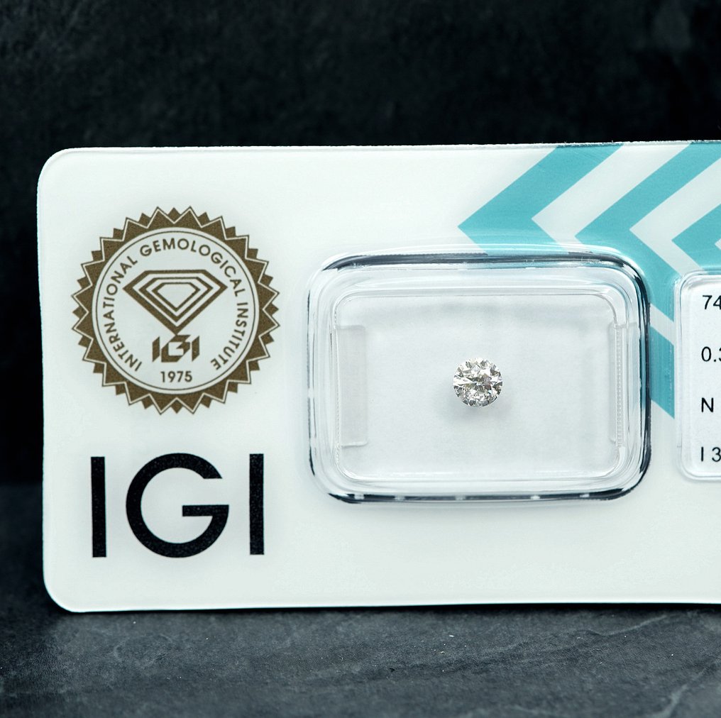 没有保留价 - 1 pcs 钻石  (天然)  - 0.30 ct - 圆形 - N (带色彩的) - I3 - 国际宝石研究院（IGI） #4.3