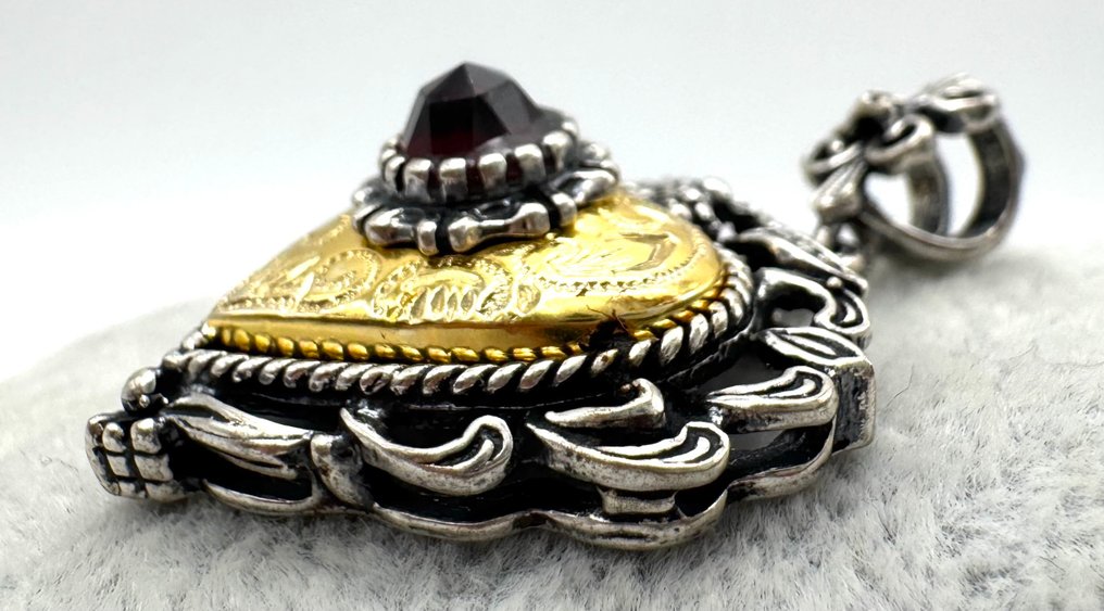 No reserve price - Pendant Silver Garnet #1.0