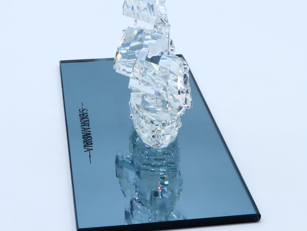 Figur - Swarovski Crystal - Santa Maria (Boxed) - Krystal #3.2