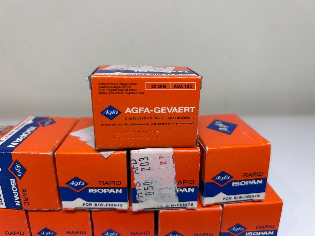 Agfa 10x Rapid Isopan B/W Prints 22 DIN ASA 125 1985 | Película de 35 mm #2.1