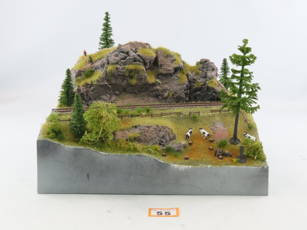 Noch, Busch H0 - Τοπίο τρένου μοντελισμού (1) - Πάρα πολύ λεπτομερές διάκοσμο βουνού, όμορφο όπως μια γραμμή γραφής. #2.1