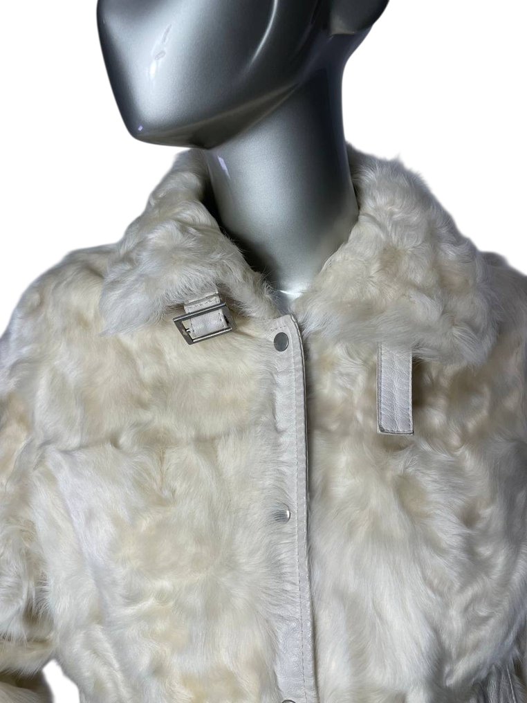 Artisan Furrier - Bontjas #1.0