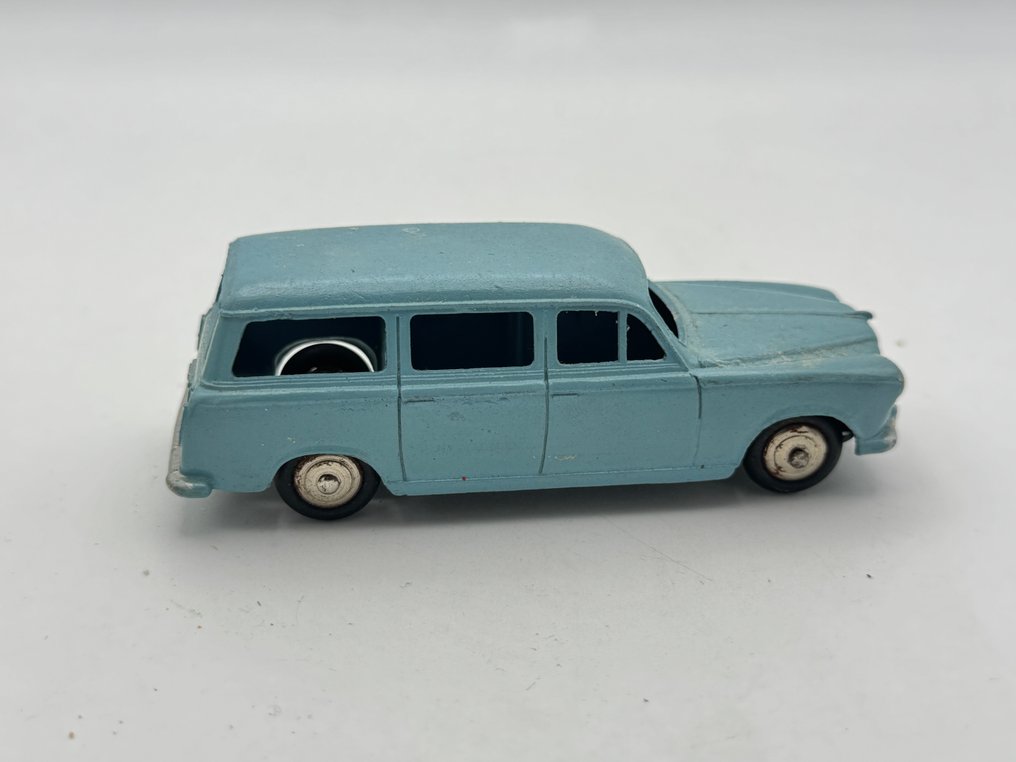 Dinky Toys - Model car - 24F Peugeot 403 Familiale - No Reserve Price #3.2