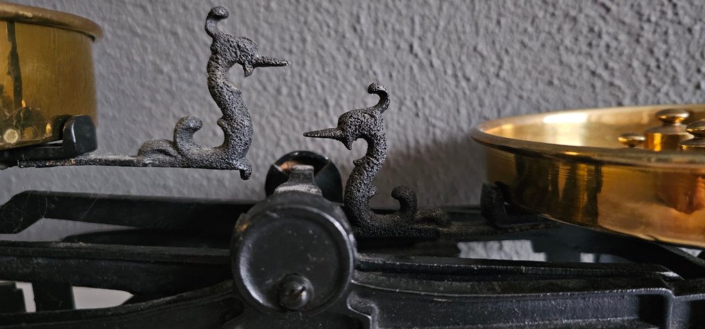 Balance or scale - cast iron, Copper - Antique scale #3.2