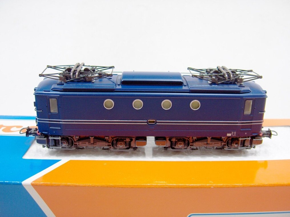 Roco H0轨 - 43465 - 电力机车 (1) - Serie 1100 - NS #2.1