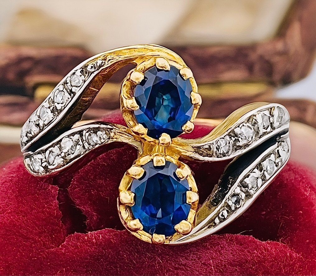 χωρίς τιμή ασφαλείας - Δαχτυλίδι - 9 kt. Κίτρινο χρυσό, Ασημί Ζαφείρι - Διαμάντι #1.0