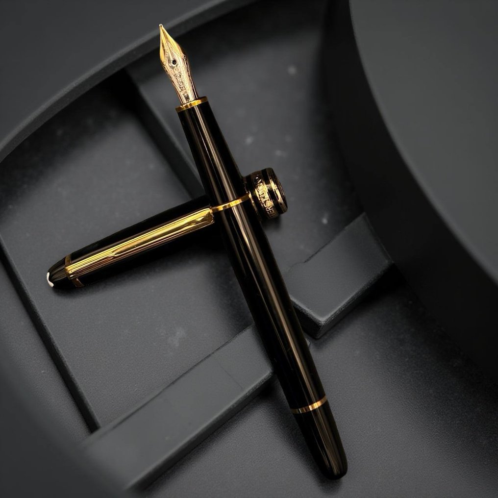 Montblanc - 144 - No reserve price - Fountain pen #1.0