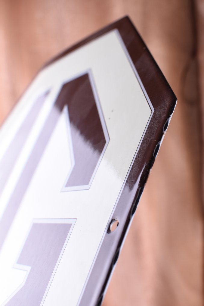 Sign - MG - MG vintage logo original sign; enamel material - 1966 #1.0