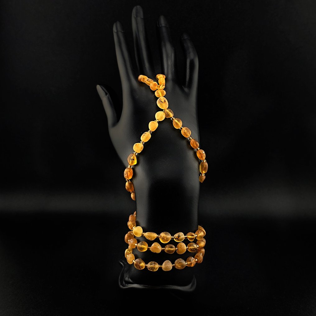 Authentic Baltic Amber Necklace – Smooth Oval Fossil Beads in Warm Honey Shades - Amber (No reserve price) #1.0