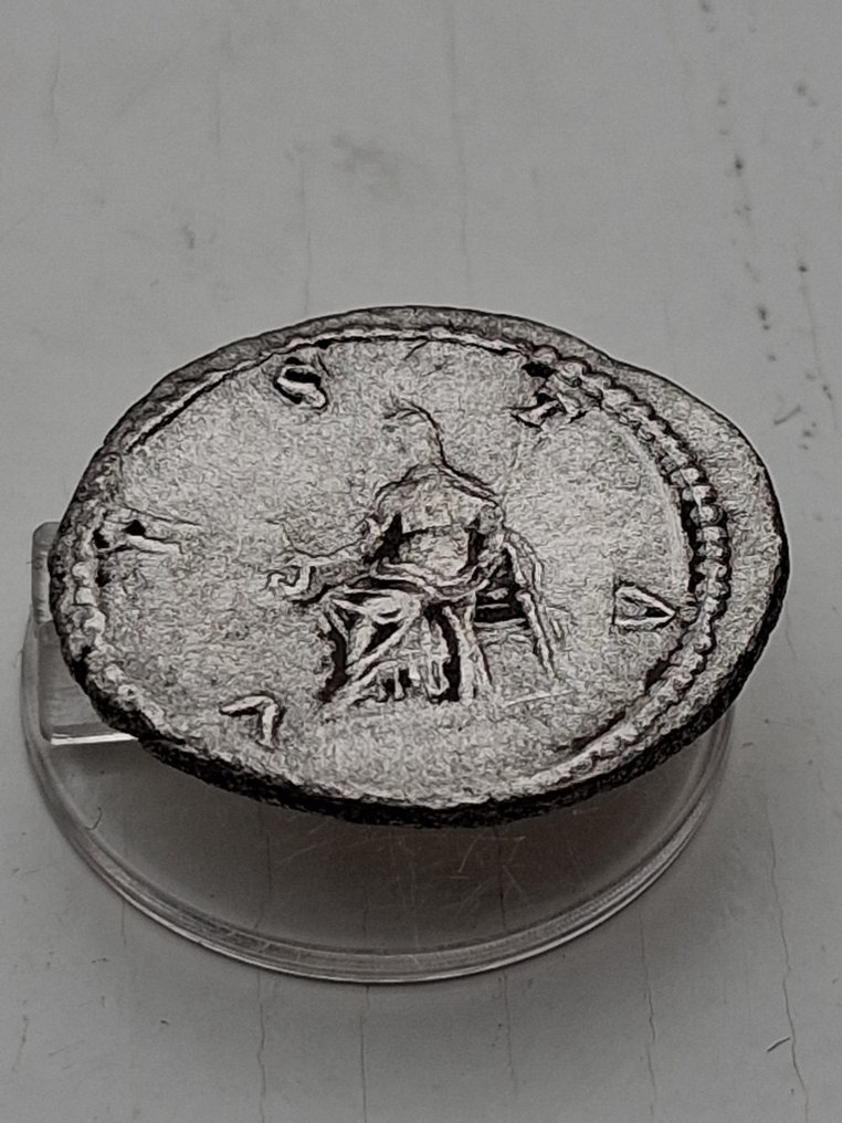 Ρωμαϊκή Αυτοκρατορία. Julia Domna (Augusta, AD 193-217). Denarius Rome - VESTA (χωρίς τιμή ασφαλείας) #2.1