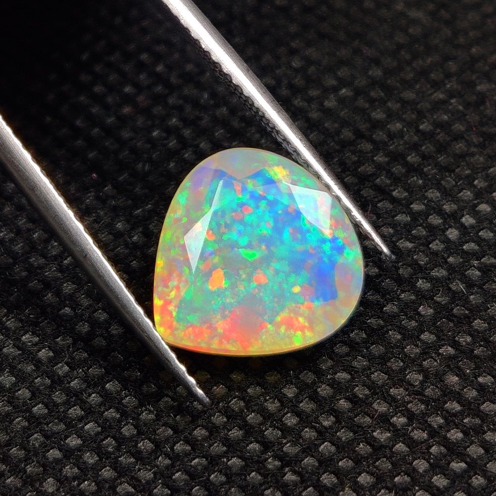 Multicolor Opala - 3.30 ct - International Gemological Institute (IGI) - Efeito Jogo de Cores! #1.0