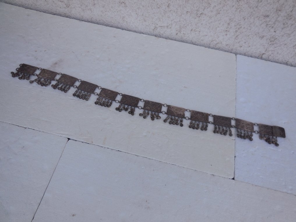 腰带 - 银，带有雕刻装饰 - 奥斯曼帝国 - 20世纪初 #1.0