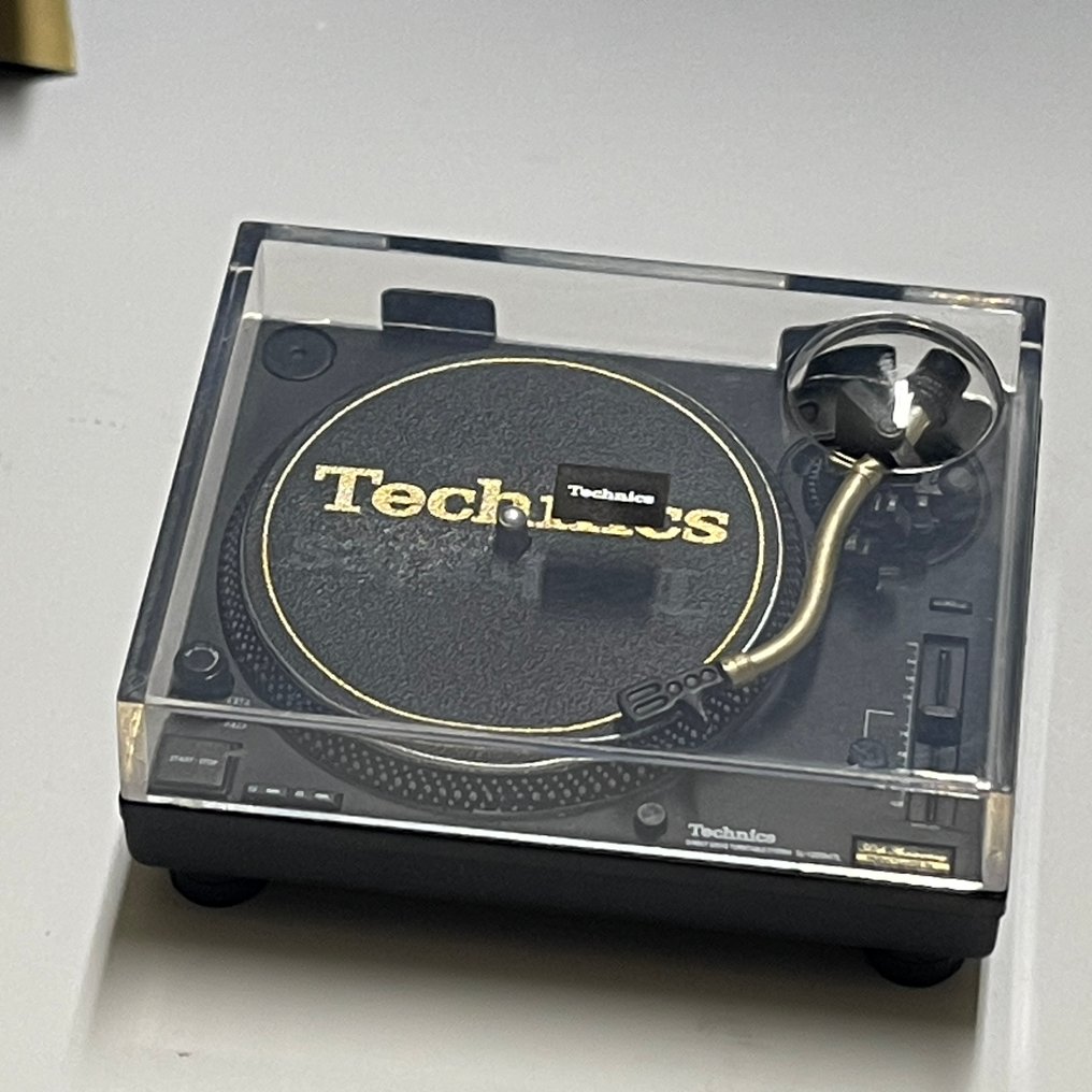 Technics SL-1200M7L Miniature Collection - Παιχνίδι PIONEER SK-900 Runway No.3 | SONY Liverty type2 no.5 - AUDIO SERIES Model Kit-Aoshima - 1980-1990 - Ιαπωνία #4.3