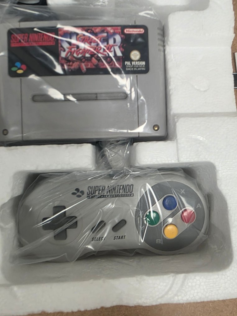 Nintendo - Snes Super Rare Big Box Street Fighter Ii Edition +Extremely rare POSTER +Rare upper inlay - Video game console + games - In original box #4.3