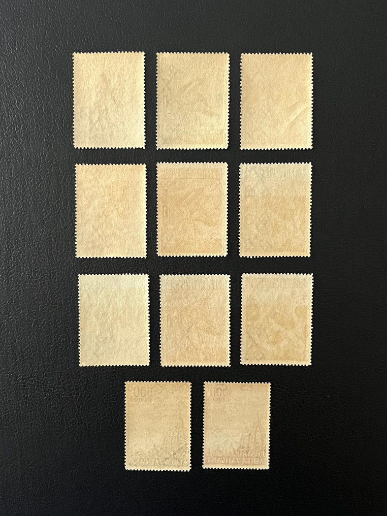 梵蒂冈城 1938/1958 - 梵蒂冈邮政局发布了一些全新的完整系列邮票，胶面完好无损。 #3.2