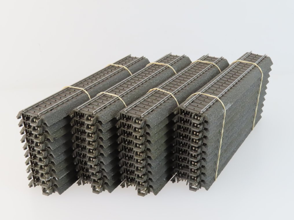 Märklin H0 - 24188 - Binari di modellini di treni (40) - 40 pezzi di binario diritti, C-rail #1.0