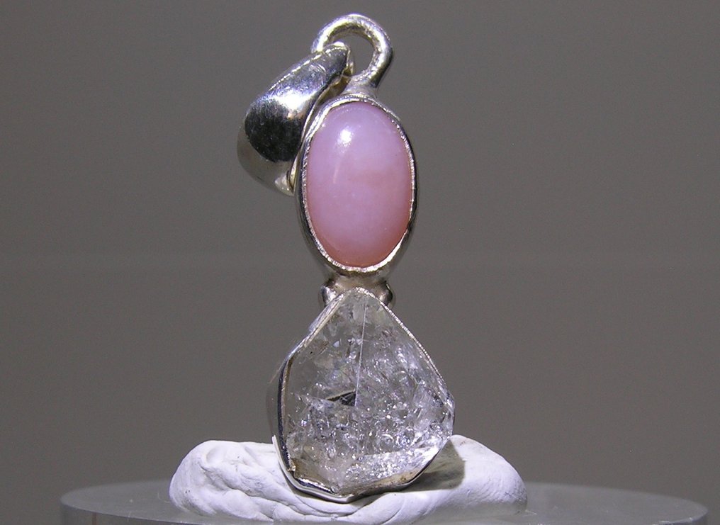 Herkimer Diamond & Pink Opal Pendant - Height: 34 mm - Width: 9 mm- 2.89 g - (1) #1.0