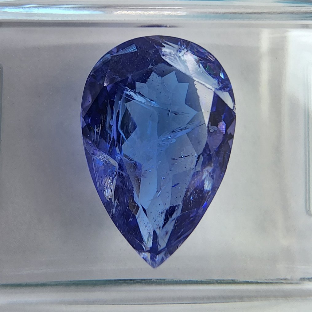 没有保留价 - 1 pcs  蓝色, 紫罗兰色 坦桑石  - 3.39 ct - 国际宝石研究院（IGI） #1.0
