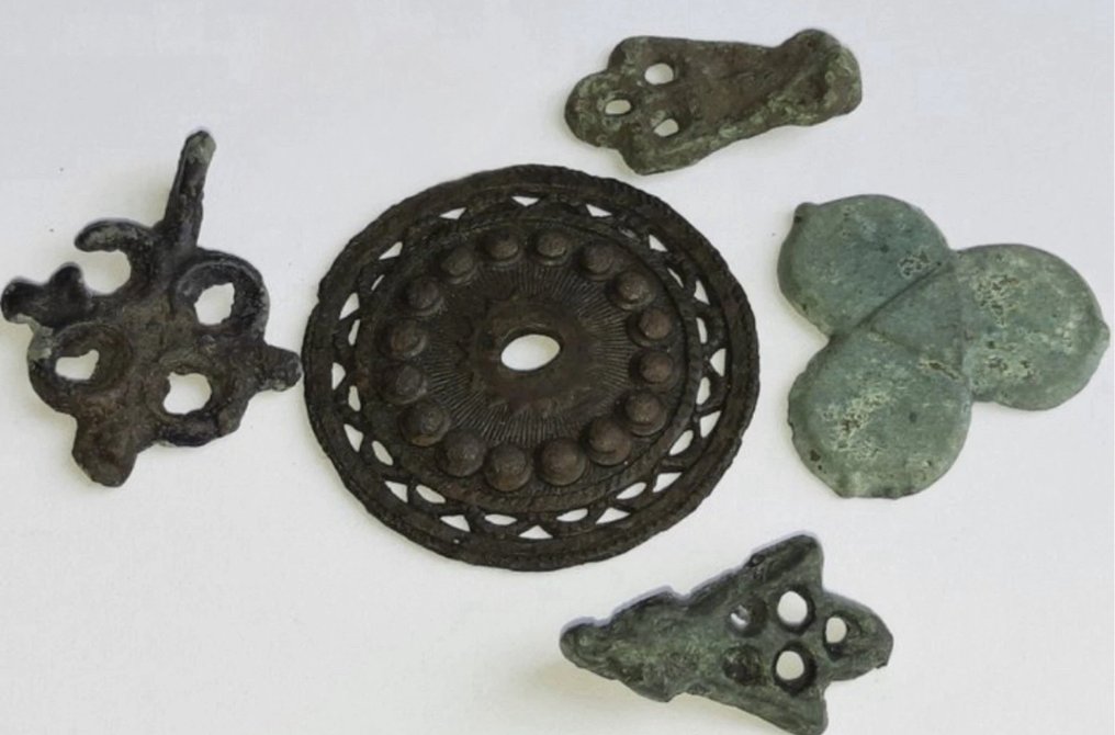 中世紀前期 青銅色 珠寶貼花 - 一套四个中世纪坐骑  (沒有保留價) #1.0