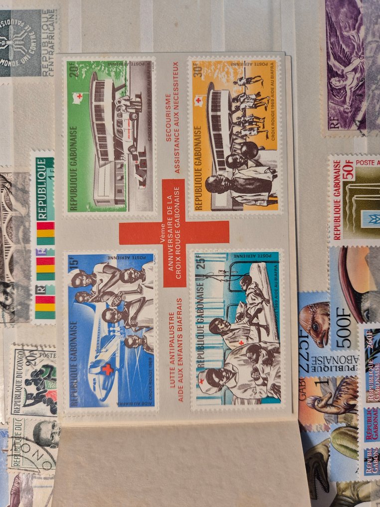 法国殖民地 1900/1980 - 法国殖民地邮票一批，包括全新**、全新*和已邮戳的邮票。请参阅描述。 - Yvert #2.1