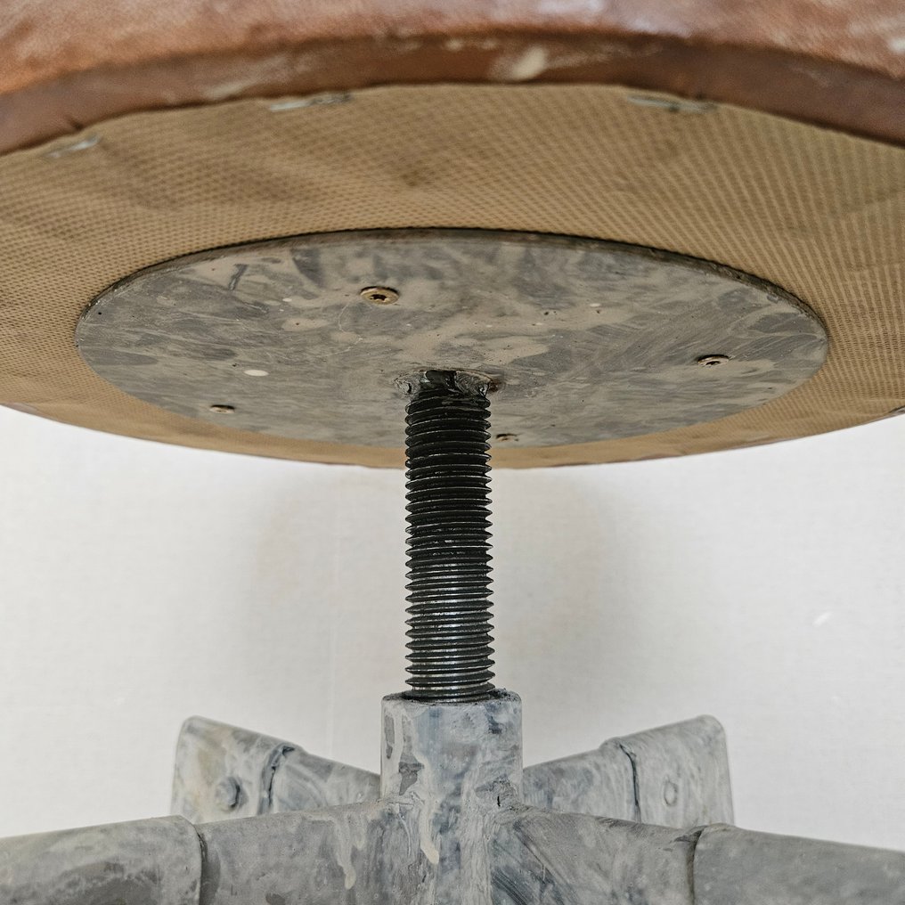 Sgabello - Supporto rotante regolabile in altezza - Pelle, Ferro #4.3