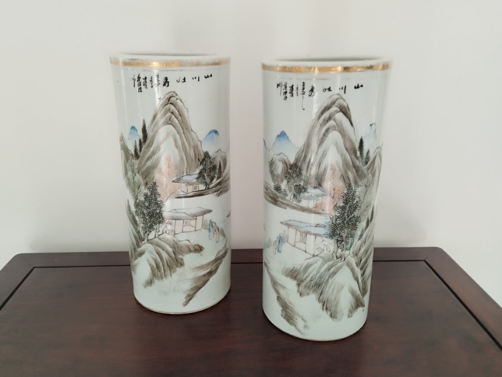 两个门帽子 - 瓷器 - 中國 - 共和時期（1912-1949） #1.0