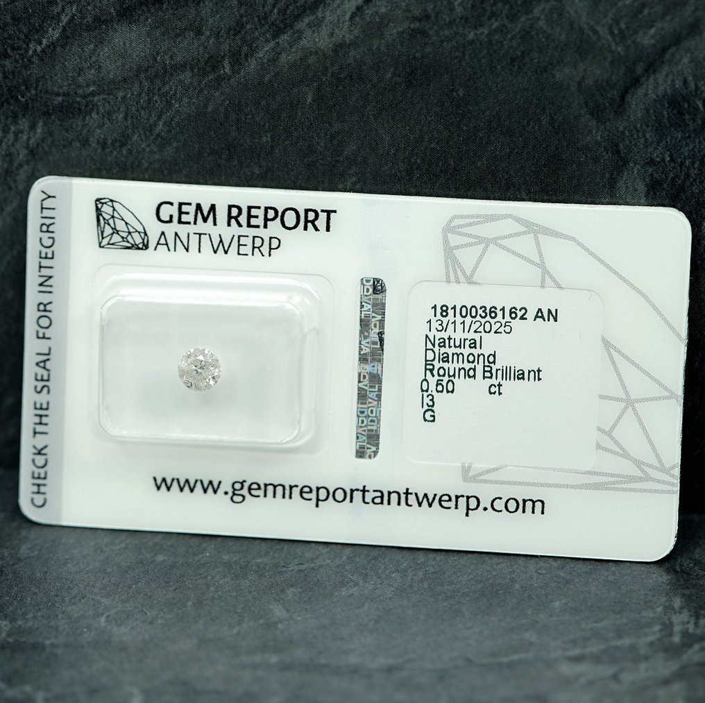 Ingen mindstepris - 1 pcs Diamant  (Natur)  - 0.50 ct - Rund - G - I3 - Gem Report Antwerp (GRA) #4.3