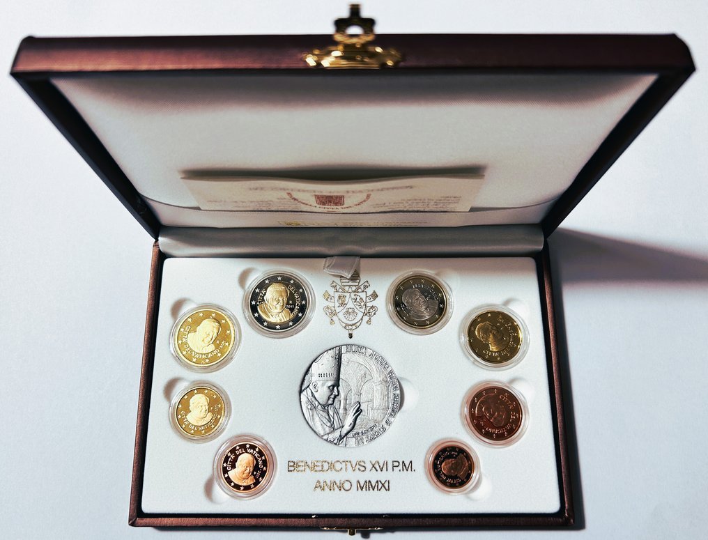Vatican. Proof Set / Coincards 2011 (2 items) (No reserve price) #2.1