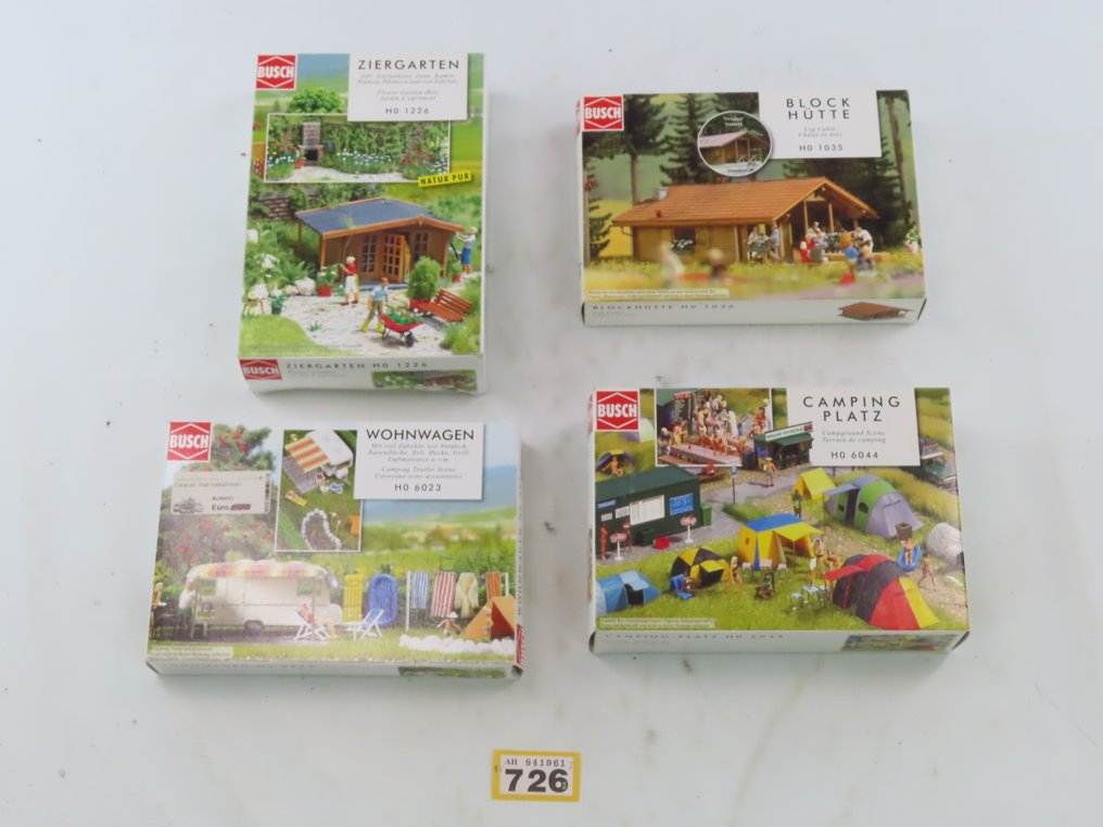 Busch H0 - 1035/1226/6023/6044 - Model train building kits (4) - Four building sets of holiday houses, camping site, and caravan. #2.1