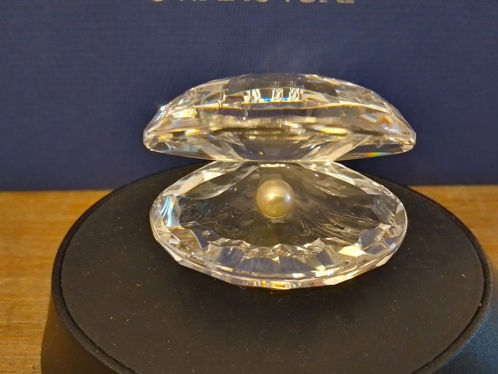 Swarovski - Figurine - Shell With Pearl 014389 - Box + Certificate - Crystal #1.0