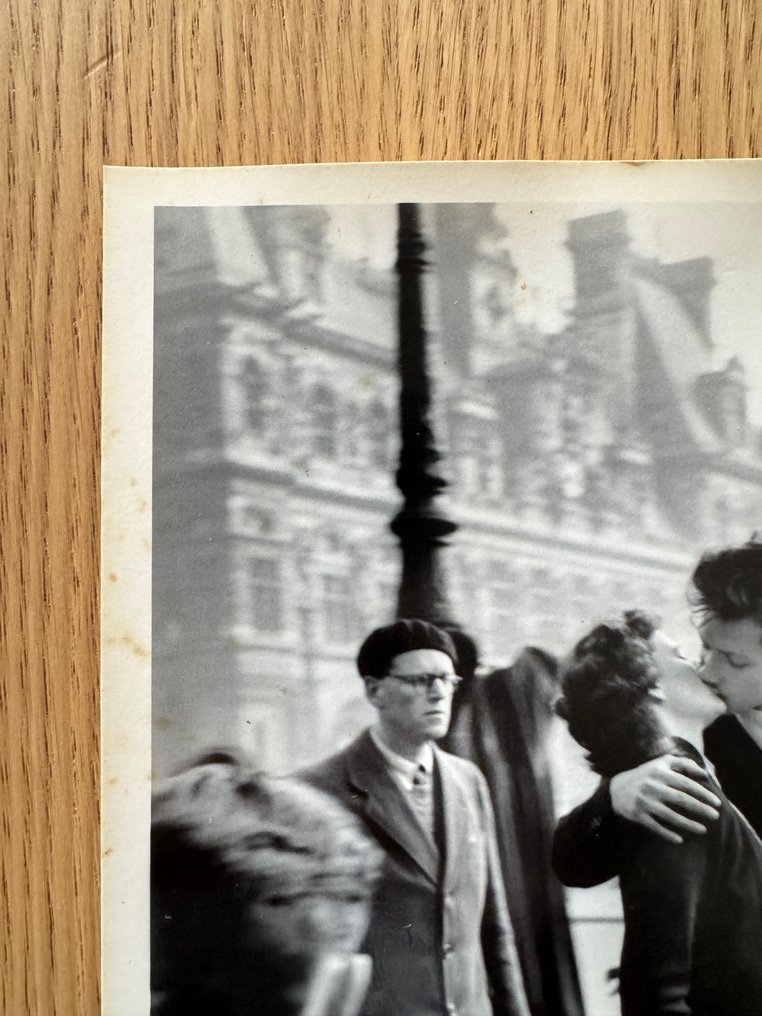 Robert Doisneau (1912–1994) - Le Baiser de l'Hôtel de Ville, 1950 #4.3