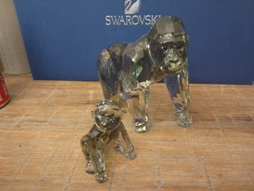 Swarovski - Figurine - SCS - Annual Edition 2009 - Gorillas - 952504 - Box + Certificate - Crystal #3.2