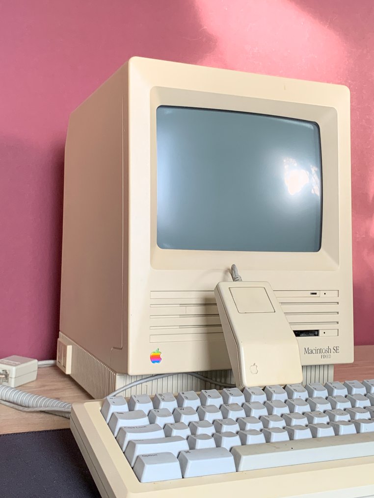 Apple Macintosh SE - Ηλεκτρονικός υπολογιστής - Χωρίς την αρχική του συσκευασία #1.0