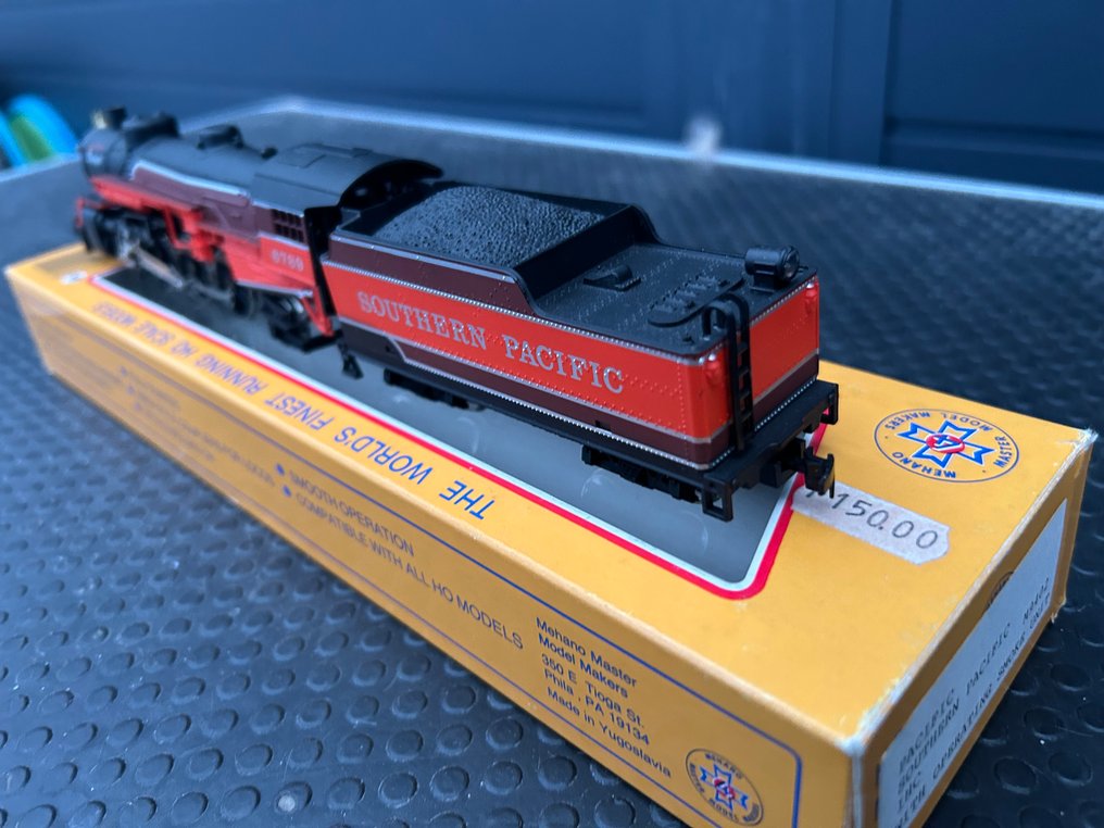 Mehano H0 - M9402 - Locomotiva com vagão de carvão (1) - Southern Pacific #4.3