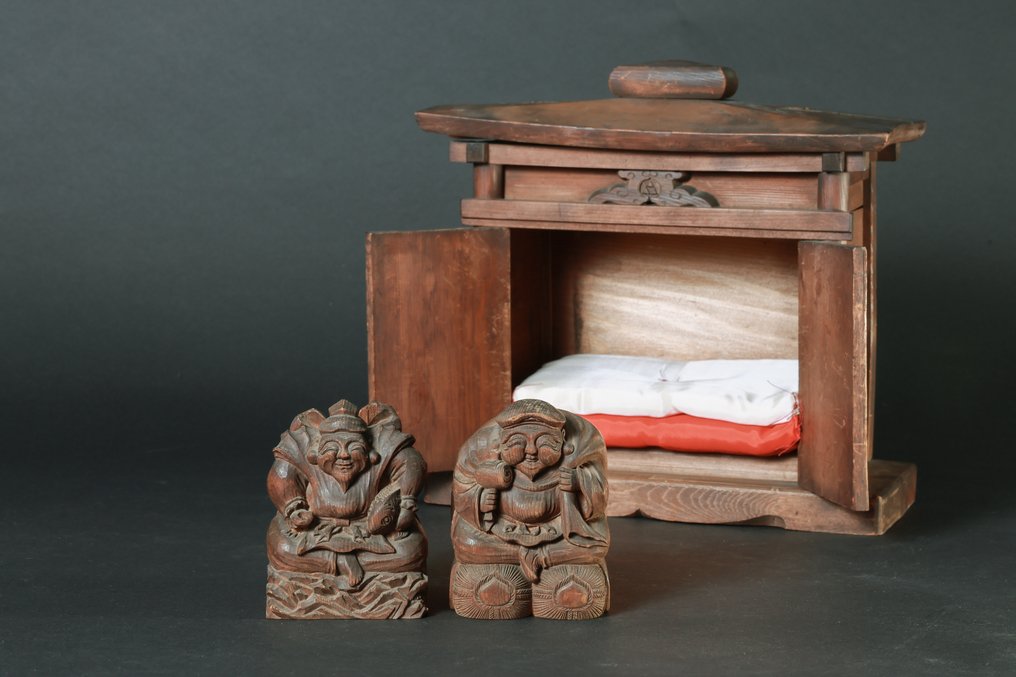 Kamidana Shrine with Daikokuten and Ebisu – Commemorative Piece for the Enthronement of the Taisho - Γλυπτό Ξύλο - Ιαπωνία #2.1