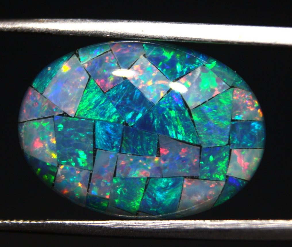 Cts. 7.40 澳大利亚马赛克三重奏蛋白石 弧面形 - 高度: 18 mm - 宽度: 13 mm- 1.48 g #2.1