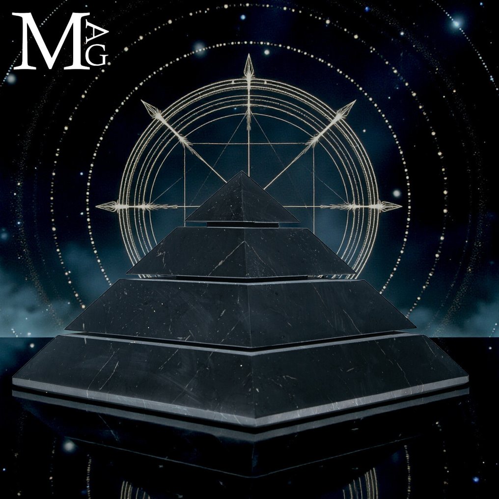 Shungite – L'énergie primordiale du carbone ancien dans le pyramide en monolithe de carbone ancien - Hauteur : 135 mm - Largeur : 205 mm- 4909 g #1.0