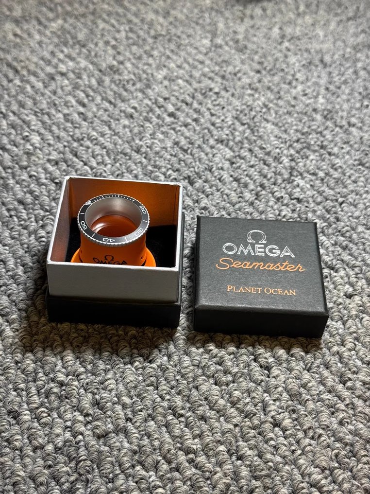 Loupe - 2020+ - Switzerland - Omega - eyepiece #2.1