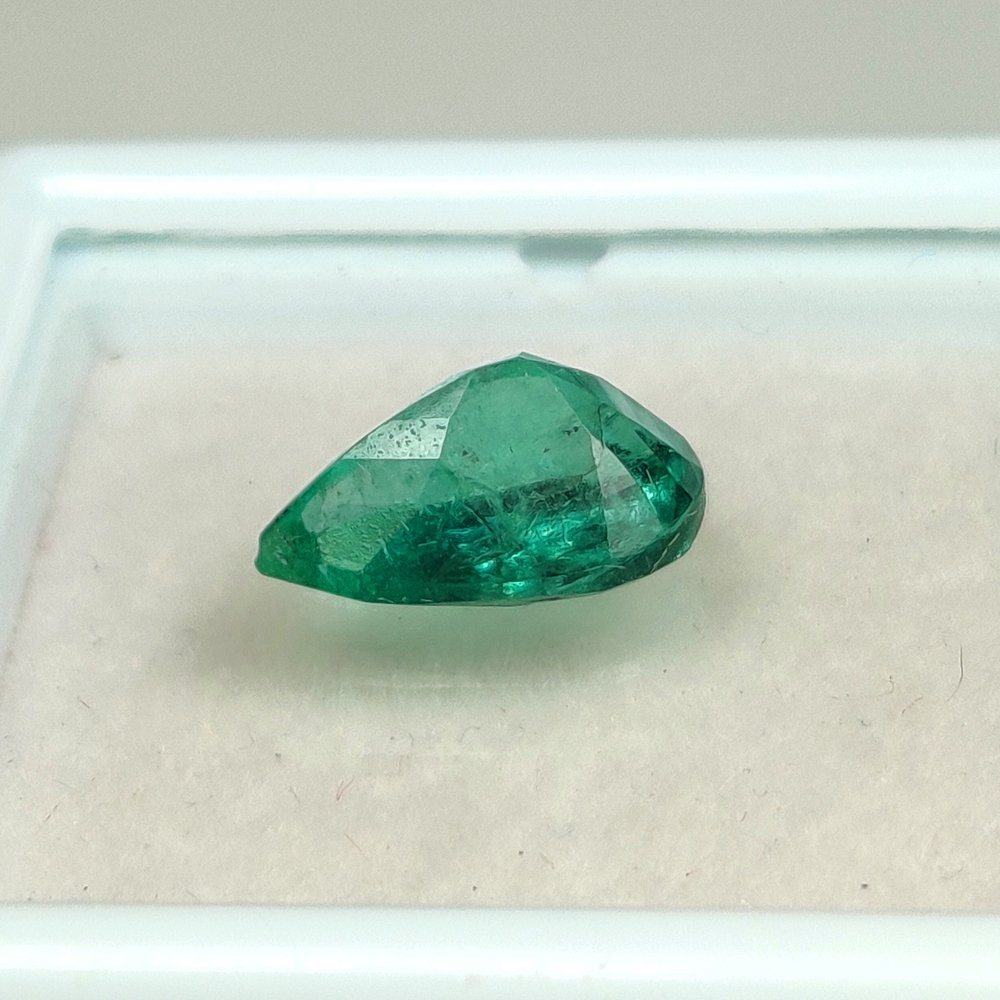 Verde, Blu Smeraldo - 1.45 ct - International Gemological Institute (IGI) - Top Luster #3.2