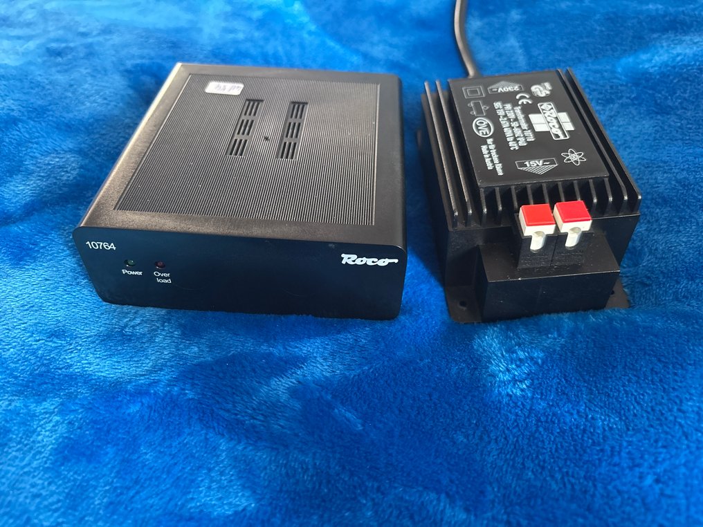 Roco H0 - 10718/10764 - Unidad de control digital (2) - Amplificador digital y transformador #1.0