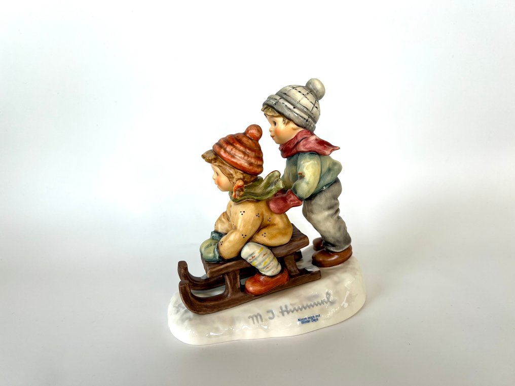 Goebel - Statuetta - M.I. Hummel HUM 2072 "Nimm mich mit" *Winter Days* - TMK8 - Porcellana #3.2