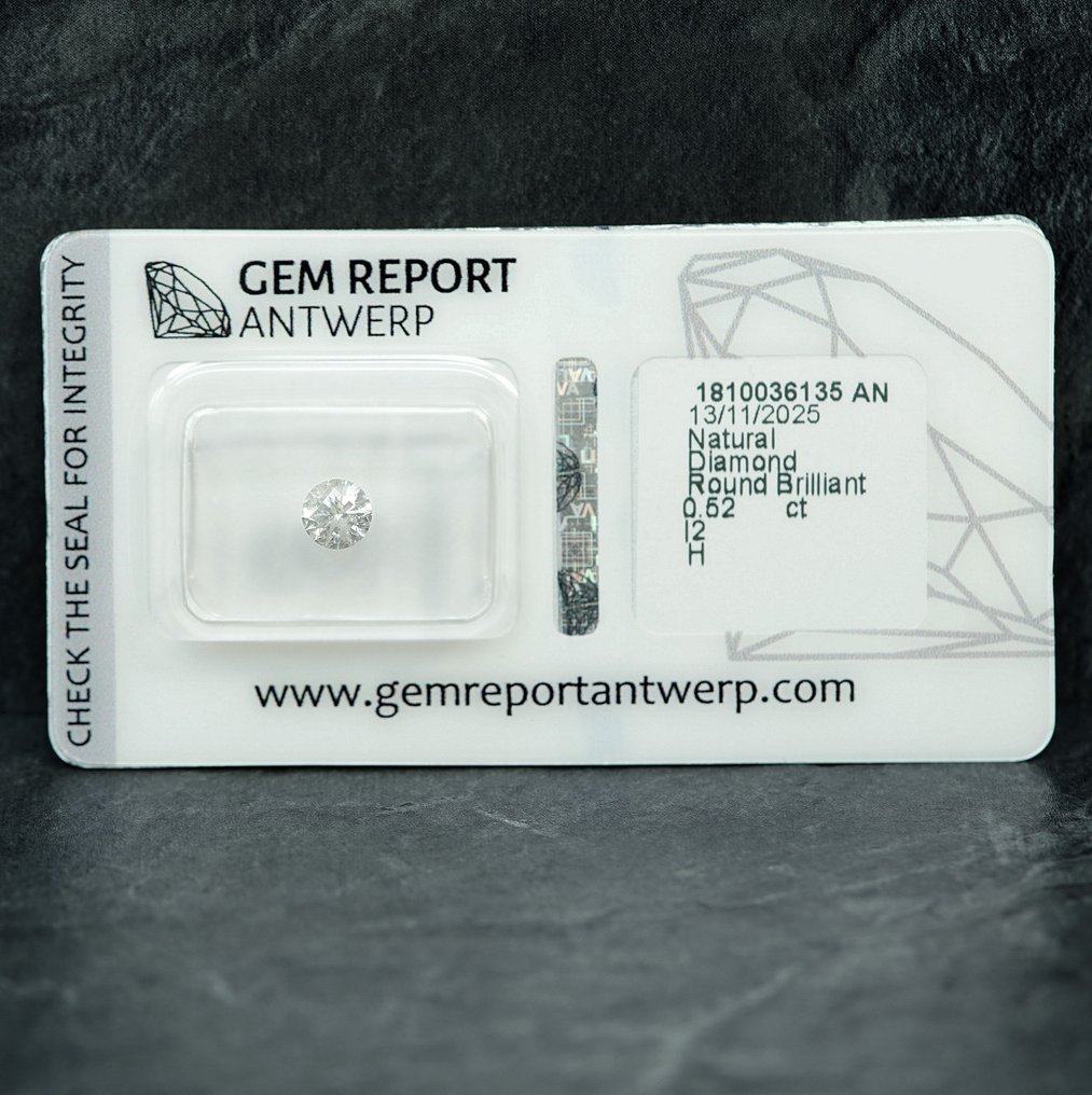 Ingen mindstepris - 1 pcs Diamant  (Natur)  - 0.52 ct - Rund - H - I2 - Gem Report Antwerp (GRA) #1.0