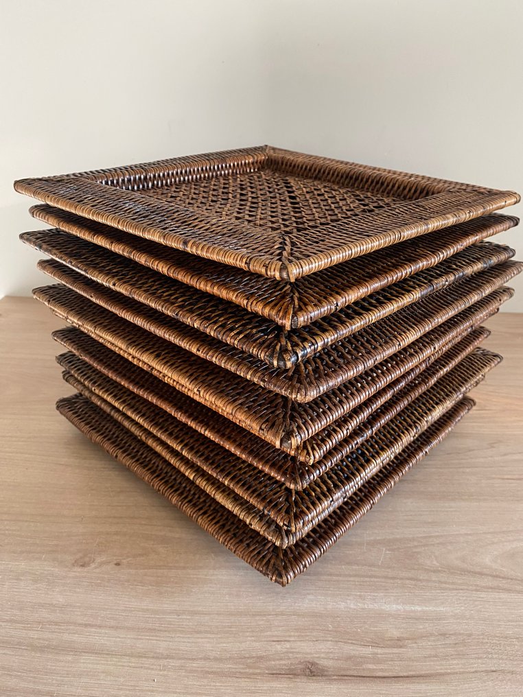 Unknown - 充电器板 (10) - 手工模型 - 藤, 柳条，天然纤维编织（藤条或类似材料） - 方形餐垫 #3.2