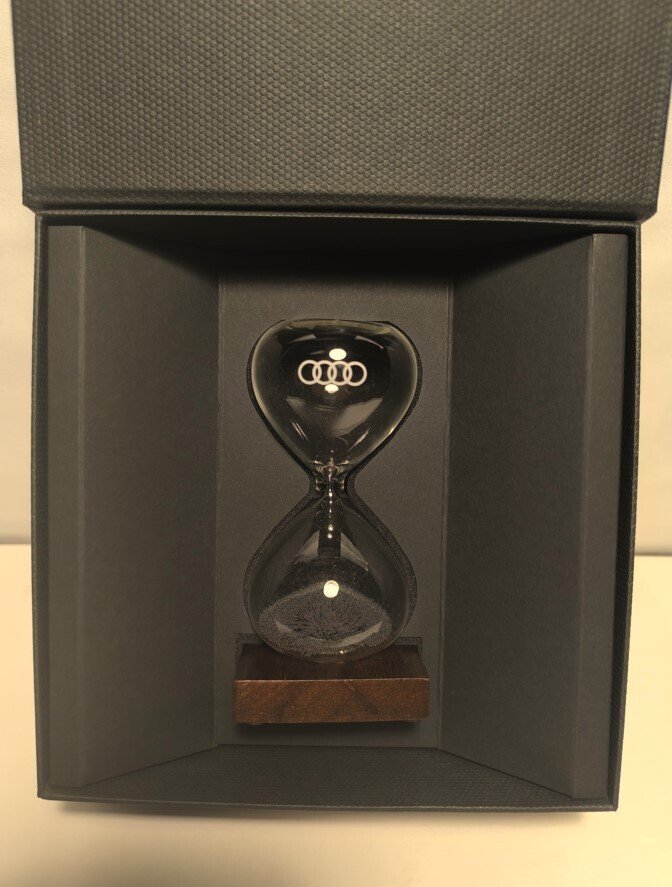 Ozdobny ornament - Włochy - HOURGLASS AUDI #4.3