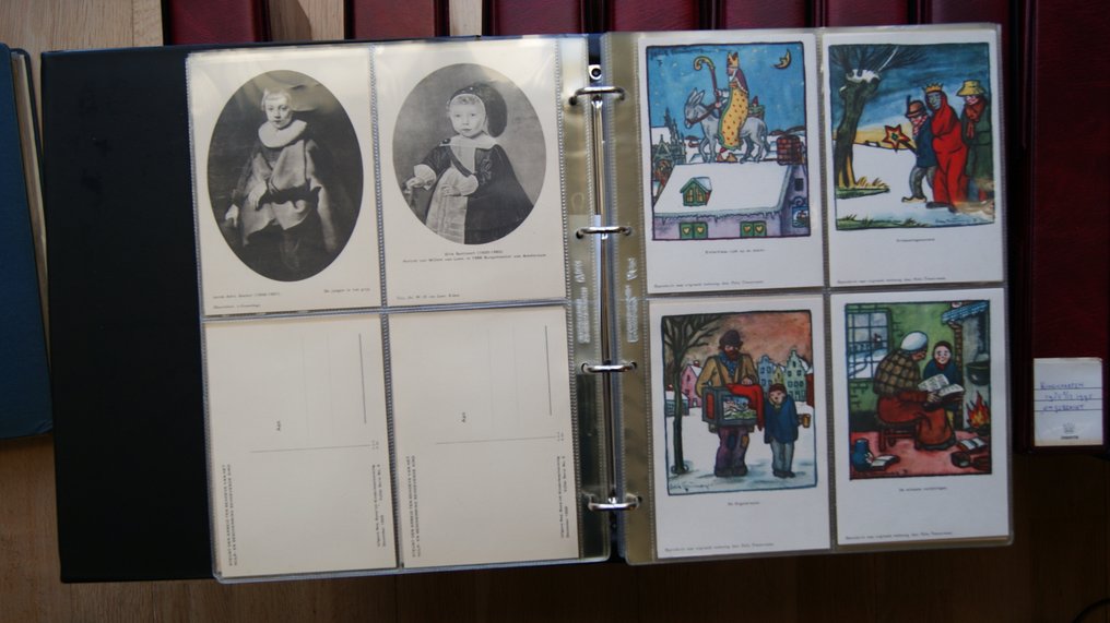 荷兰 - 关于儿童 - 非常漂亮 - 几乎完整的收藏,包含14本相册 - 见描述。 - 明信片相册 - 1926-2003 #4.3