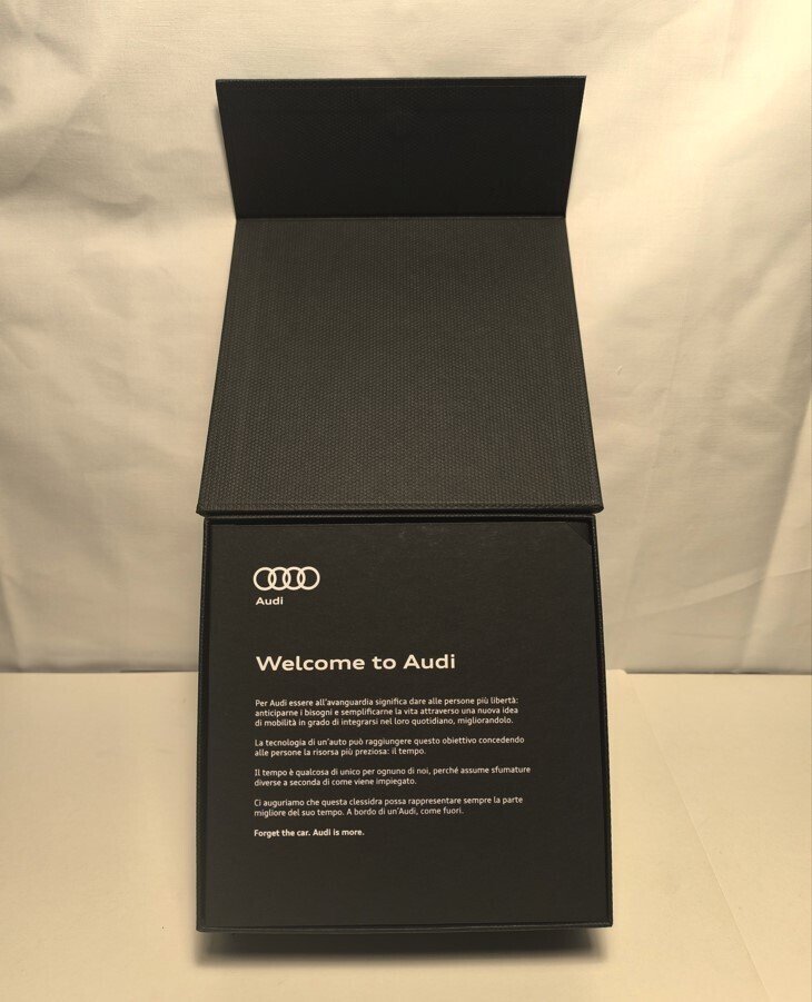 Ozdobny ornament - Włochy - HOURGLASS AUDI #1.0