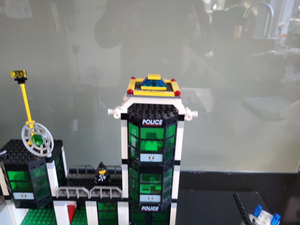 Lego Set - 6332 - Classic Town - Command Post Central #3.2