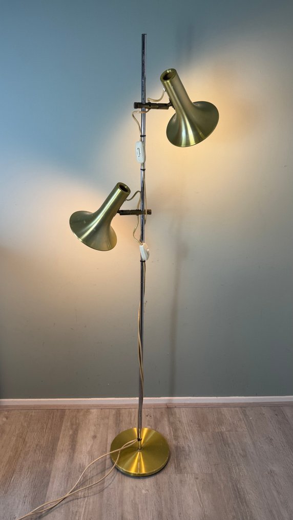 落地燈 - 金屬 - 落地灯 - 中世纪风格，带可调节灯罩 #1.0