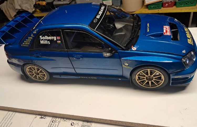 IXO 1:8 - Model race car - Subaru impreza #2.1