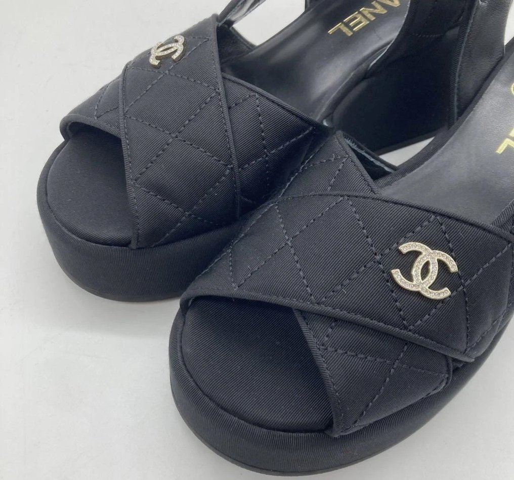 Chanel - Sandals - Size: EU 38 #1.0